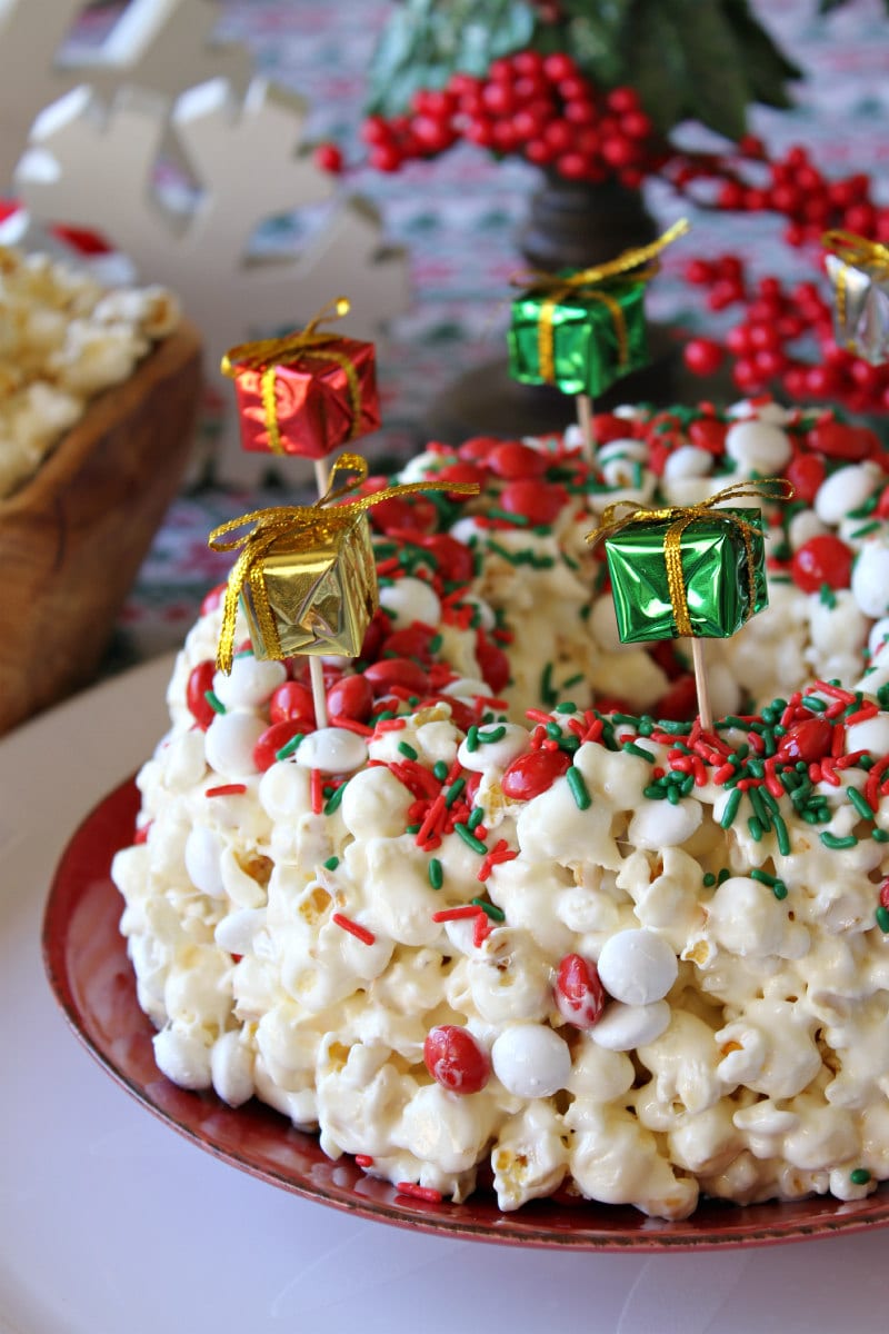 Holiday Marshmallow Popcorn Cake