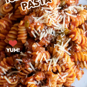 pinterest image for tomato beef pasta