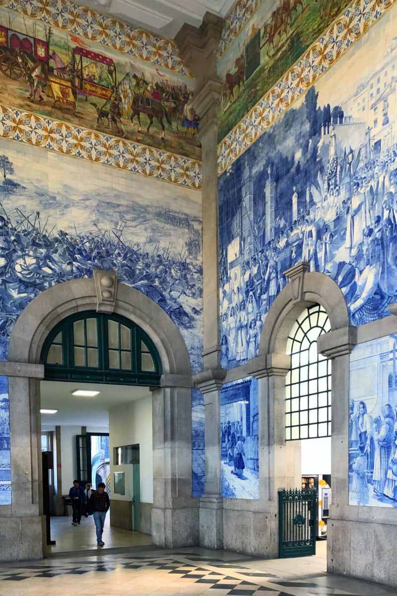 Sao Bento Train Station in Porto, Portugal