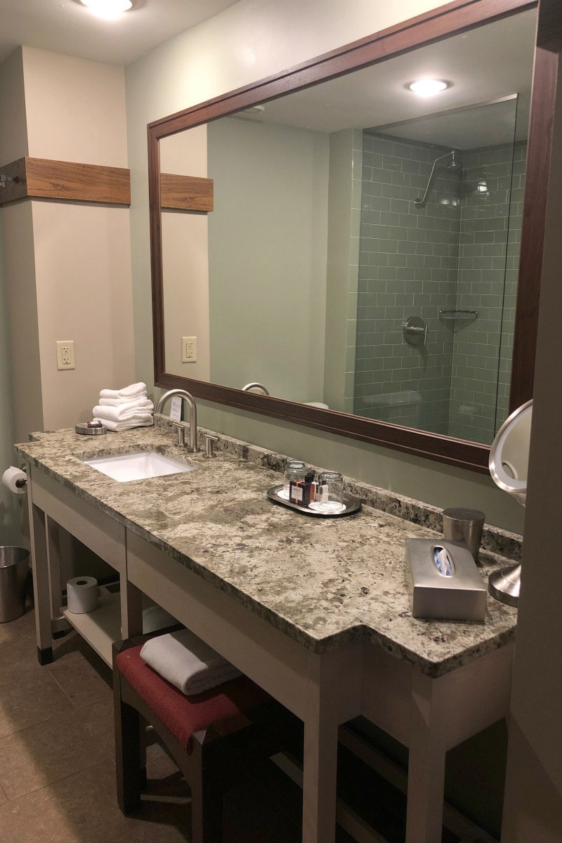 Omni Grove Park Inn bathroom