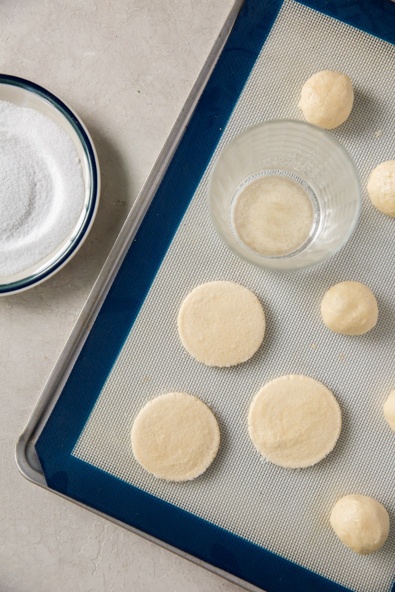 baking Easy Frosted Sugar Cookies