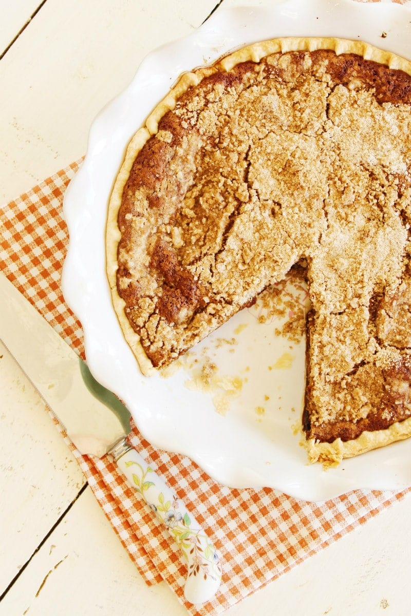 Serving Shoofly Pie