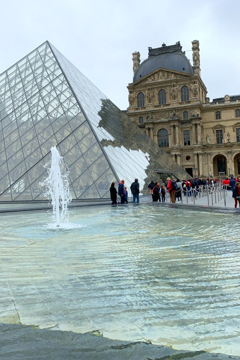 Louvre