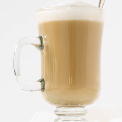 vanilla latte in glass mug