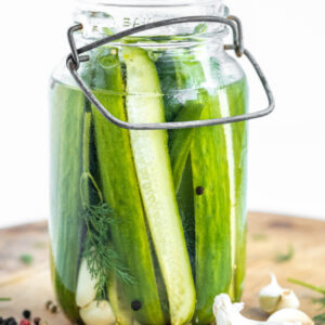 pinterest image for refrigerator dill pickles