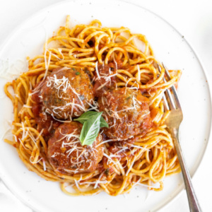 pinterest image for spaghetti and meatballs