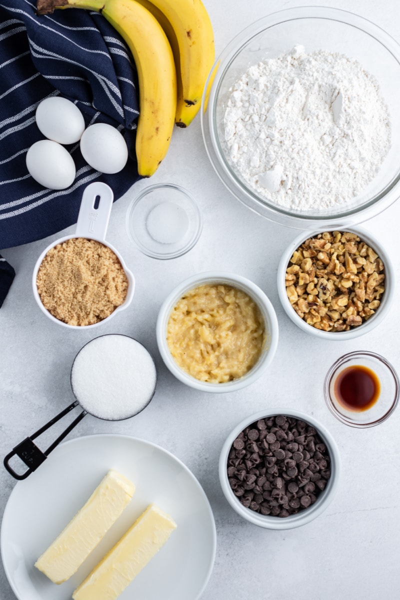 ingredients displayed for making chunky monkey bars