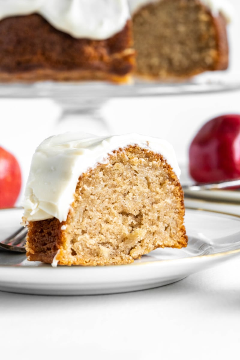 apple bundt cake slice on plate