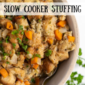 pinterest image for slow cooker stuffing