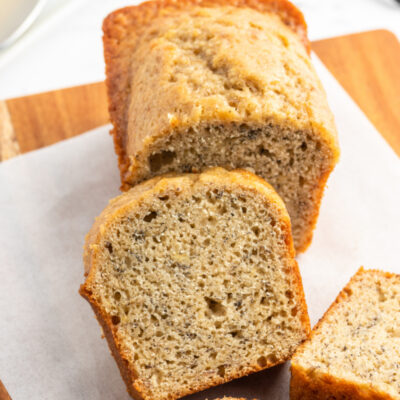 banana bread for one sliced