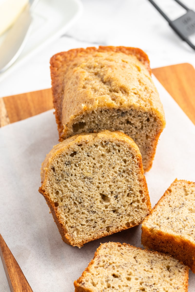 banana bread for one sliced