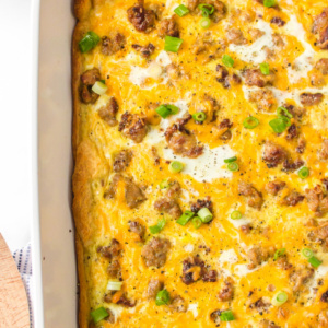 pinterest image for easy brunch casserole