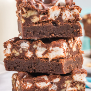 pinterest image for mississippi mud brownies