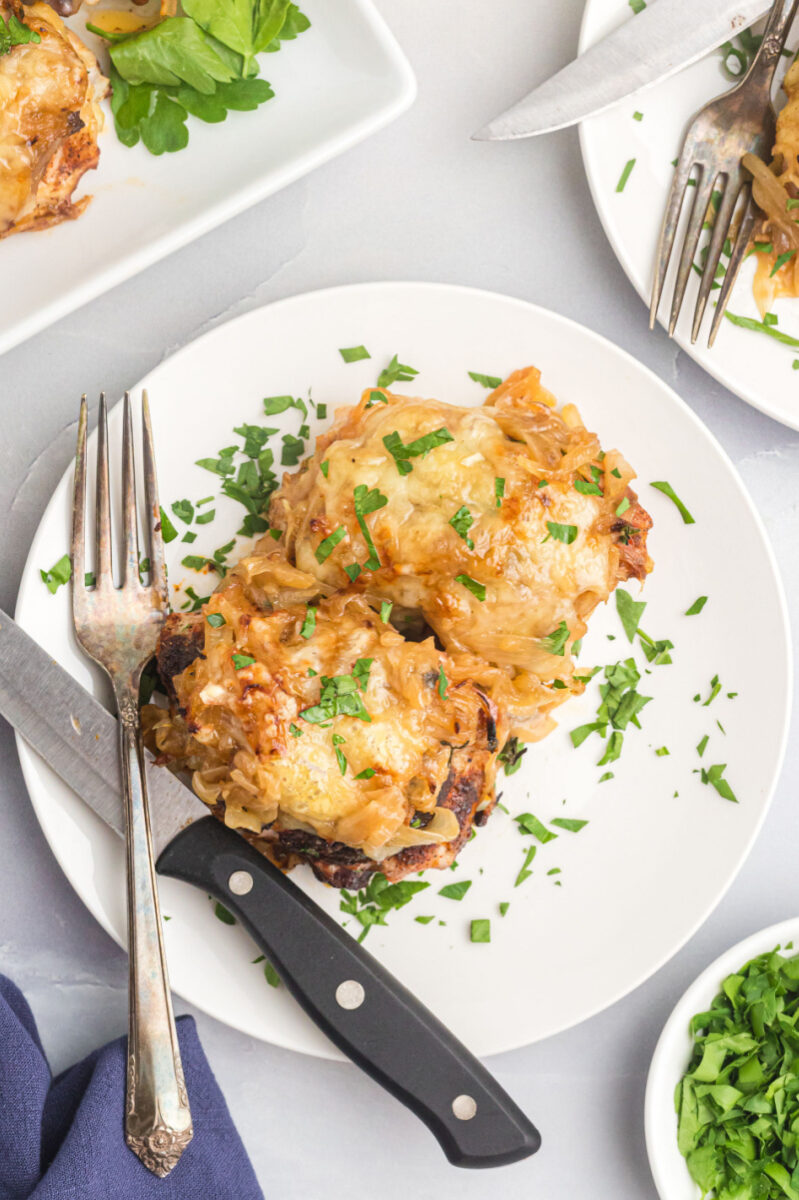 french onion sheet pan chicken on a plate