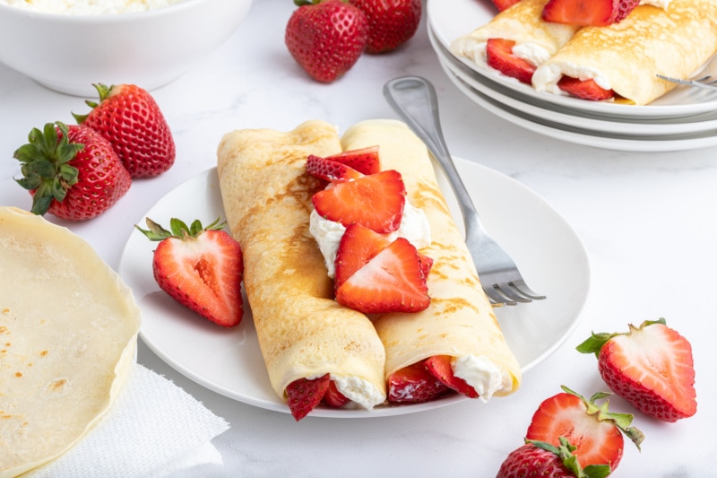 Strawberry Cream Cheese Crepes