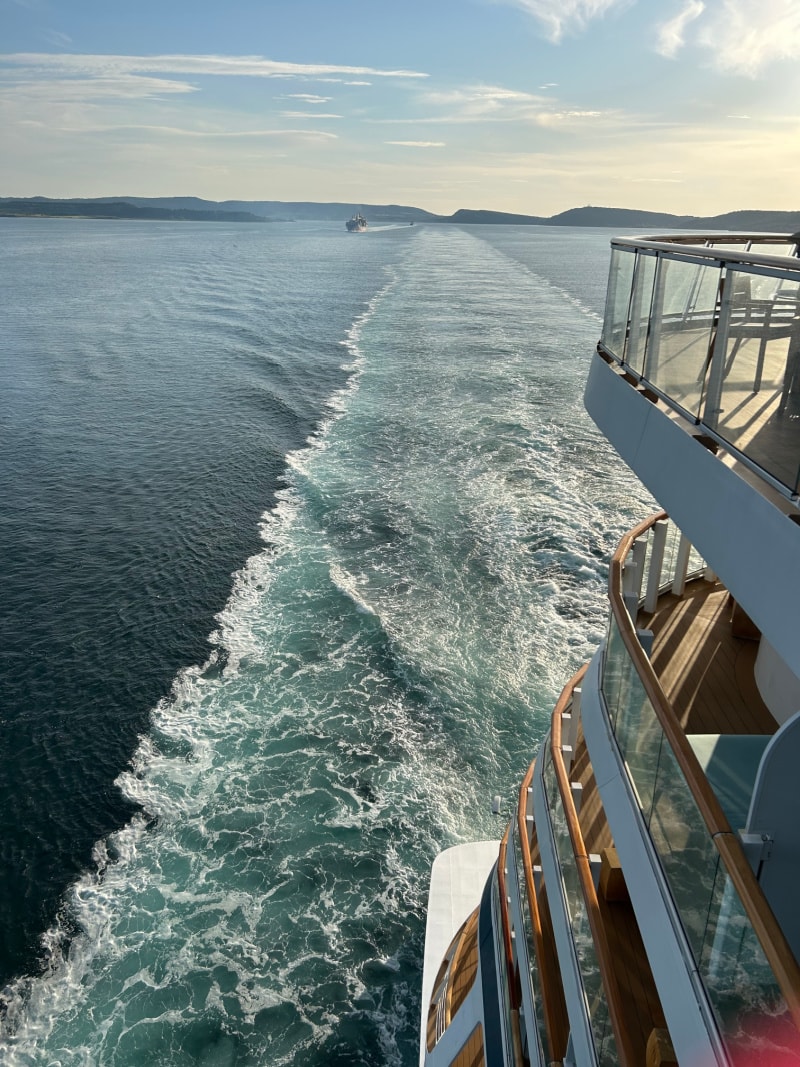cruising pic on viking ocean