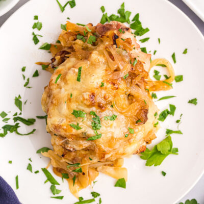 french onion sheet pan chicken on a plate