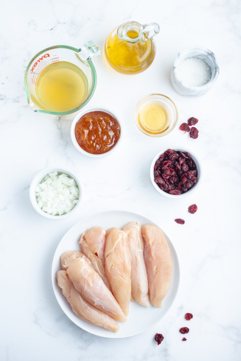 ingredients needed for making apricot cranberry chicken