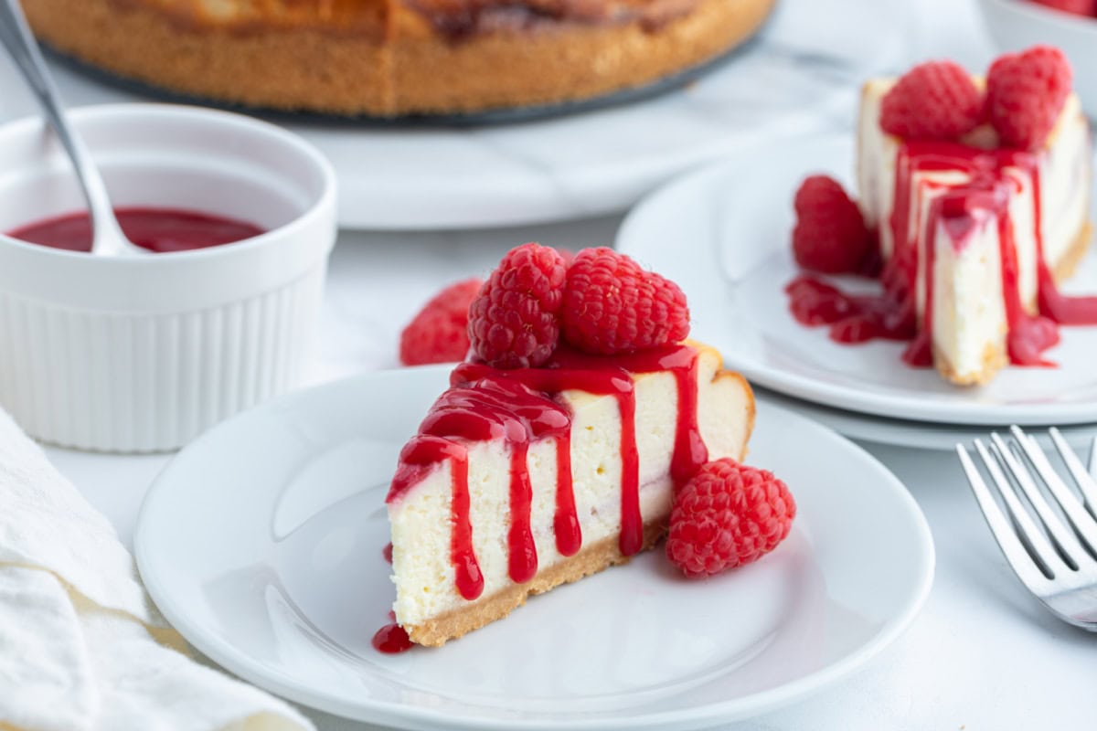 White Chocolate Raspberry Cheesecake – Recipe Girl®