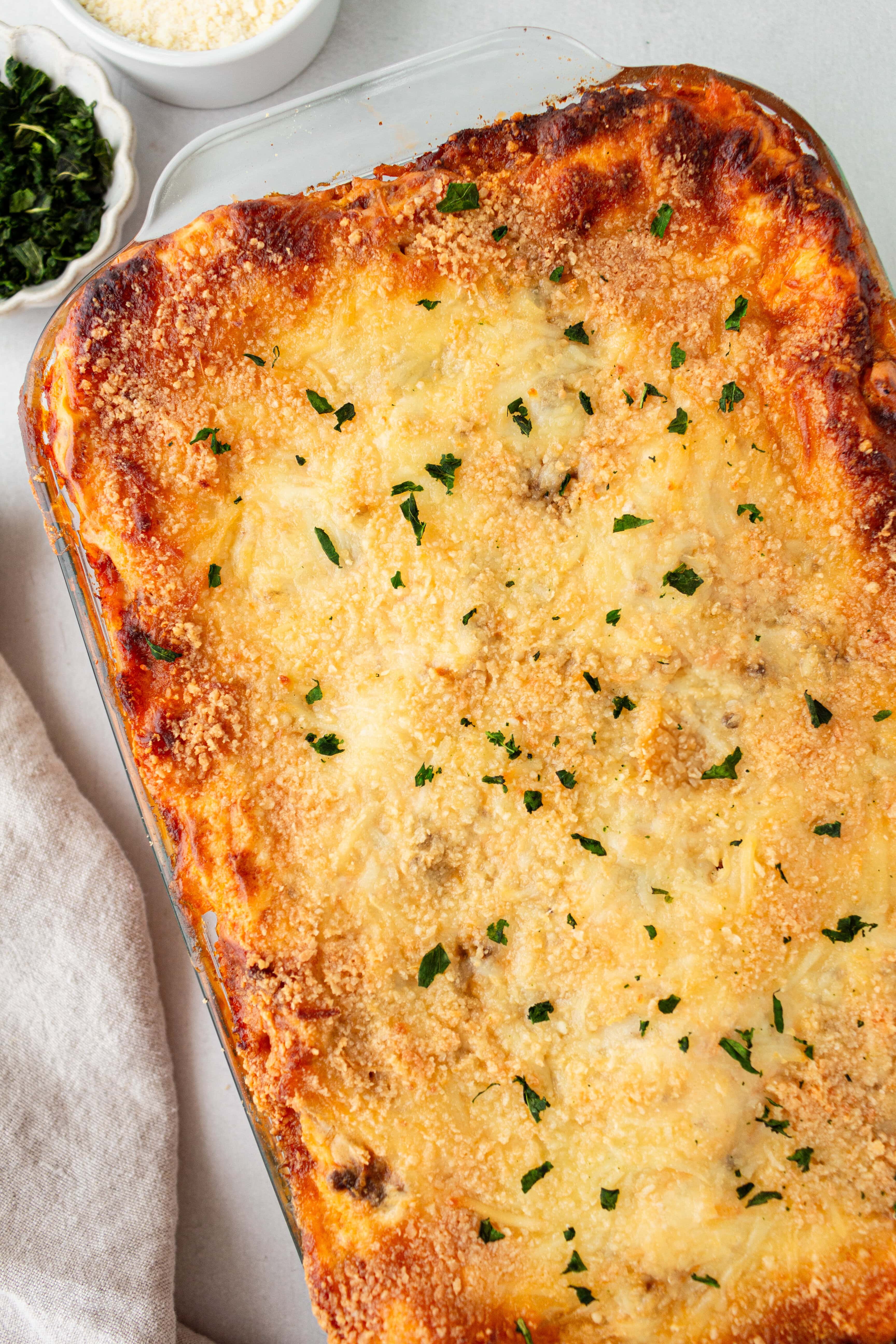 Million Dollar Baked Spaghetti recipe from RecipeGirl.com : Million Dollar Pasta Casserole casserole dish of million dollar baked spaghetti