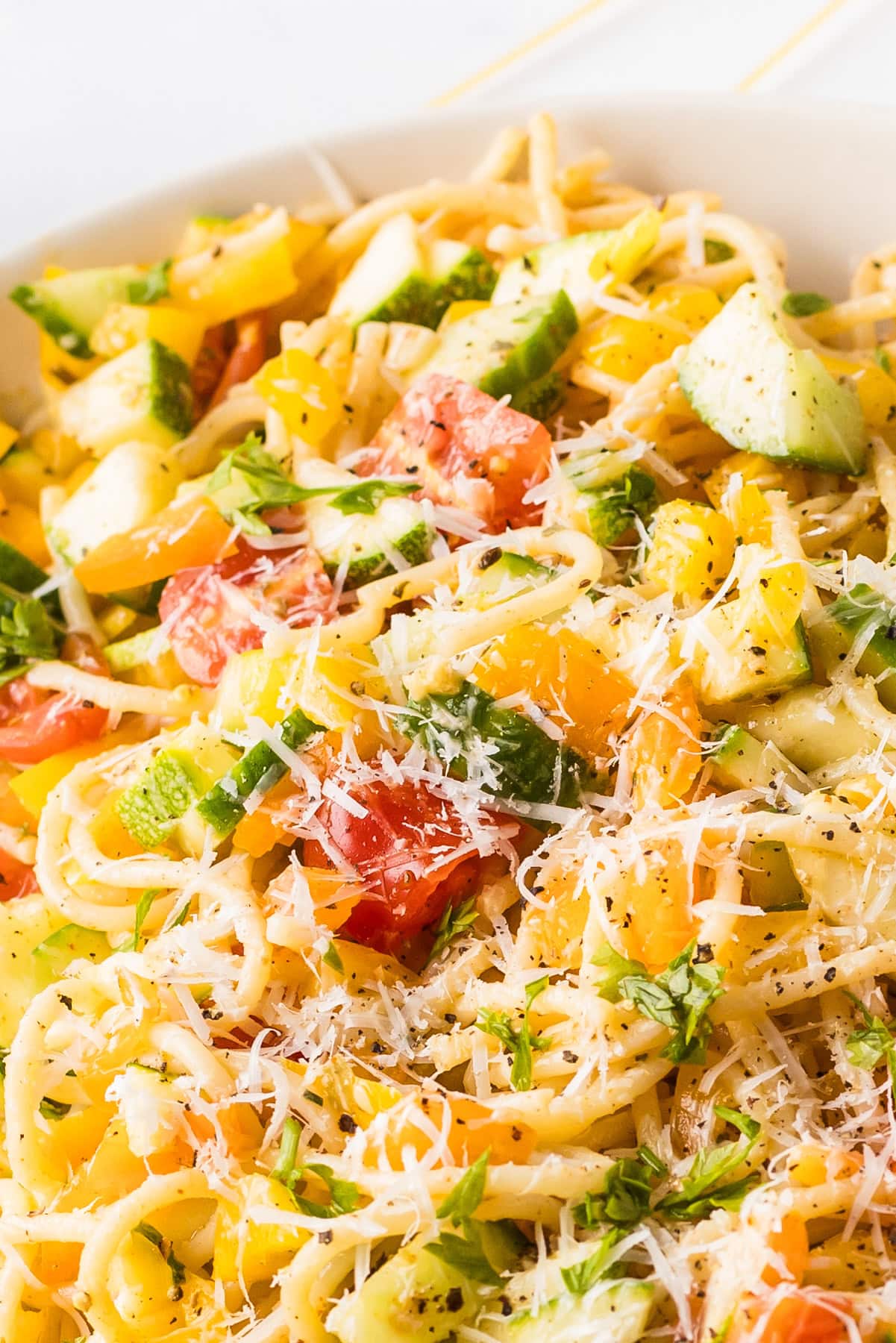 Cold Spaghetti Salad recipe from RecipeGirl.com : easy Italian pasta salad close up spaghetti salad in dish