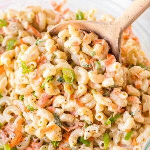 pinterest image for hawaiian macaroni salad