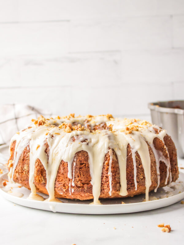 maple coffee cake made in bundt pan