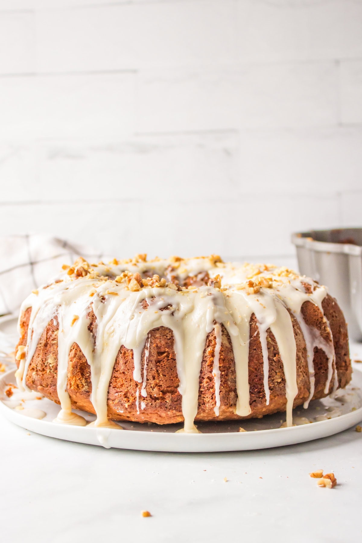 maple coffee cake made in bundt pan