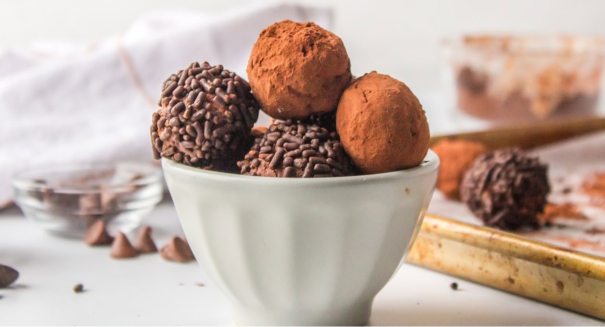 Chocolate Cocoa Truffles