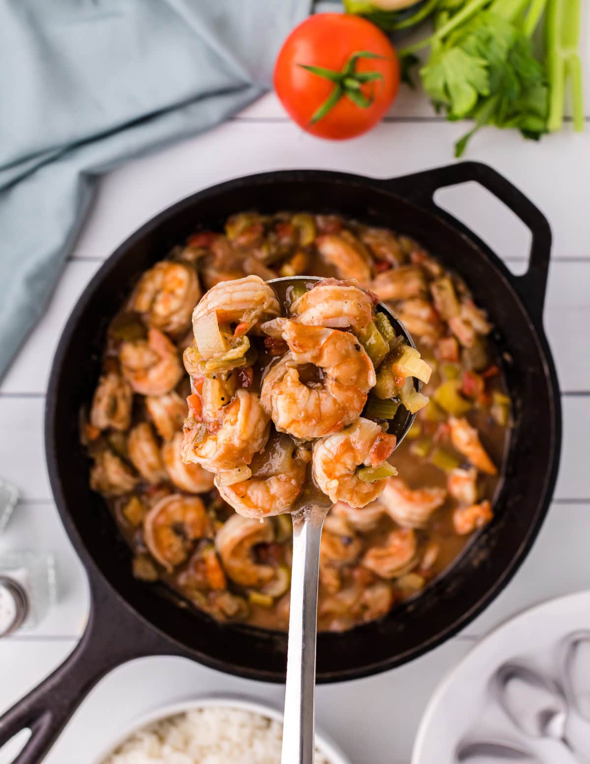 easy shrimp gumbo in a cast iron skillet