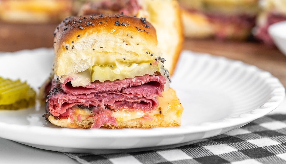 Pastrami Sliders