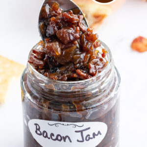 pinterest image for bacon onion jam