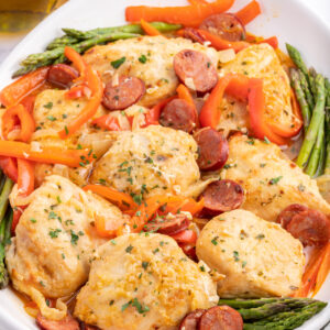 platter of pollo a la riojana