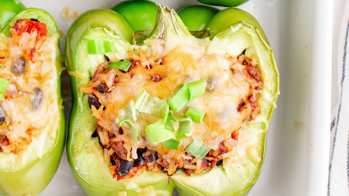 Taco Stuffed Peppers (Easy Weeknight Dinner)