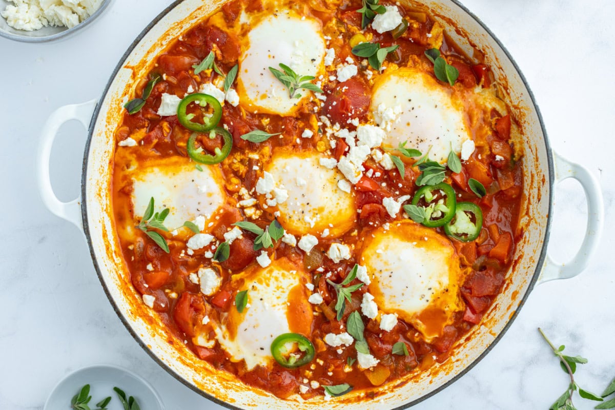easy shakshuka recipe displayed in skillet
