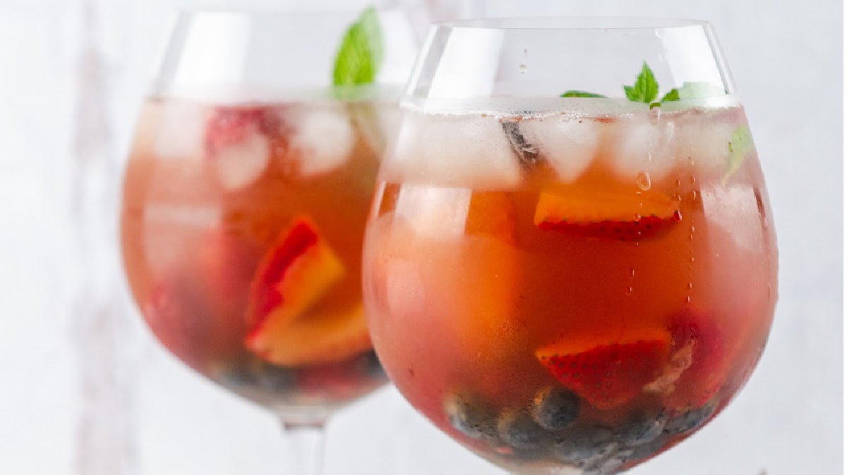 Berry Iced Tea Sangria