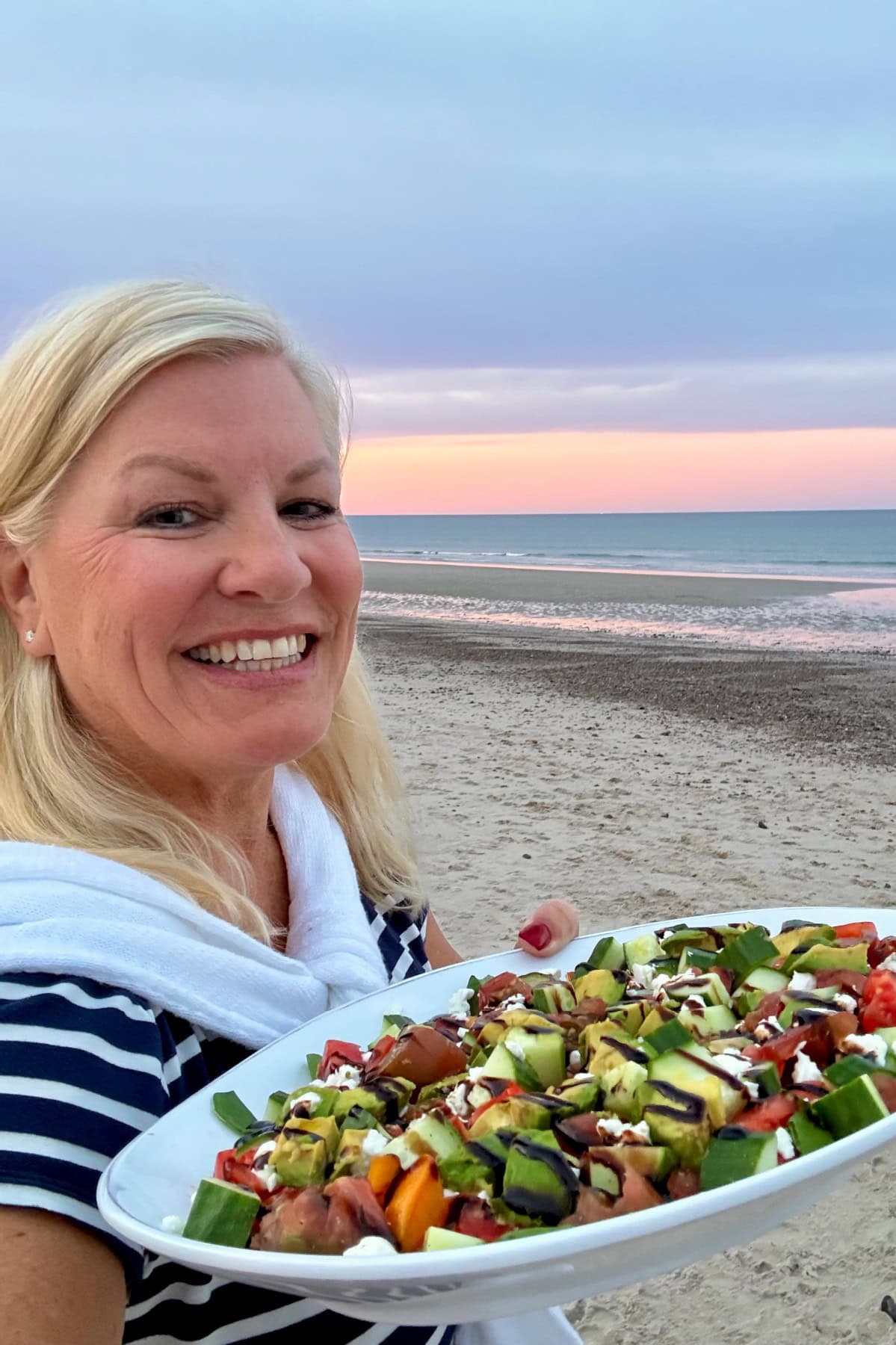 recipegirl holding summer salad